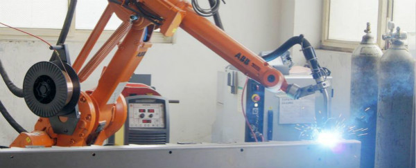 机器人焊接在钣金加工领域的优势有哪些？-开云官方入口(中国)开云有限公司